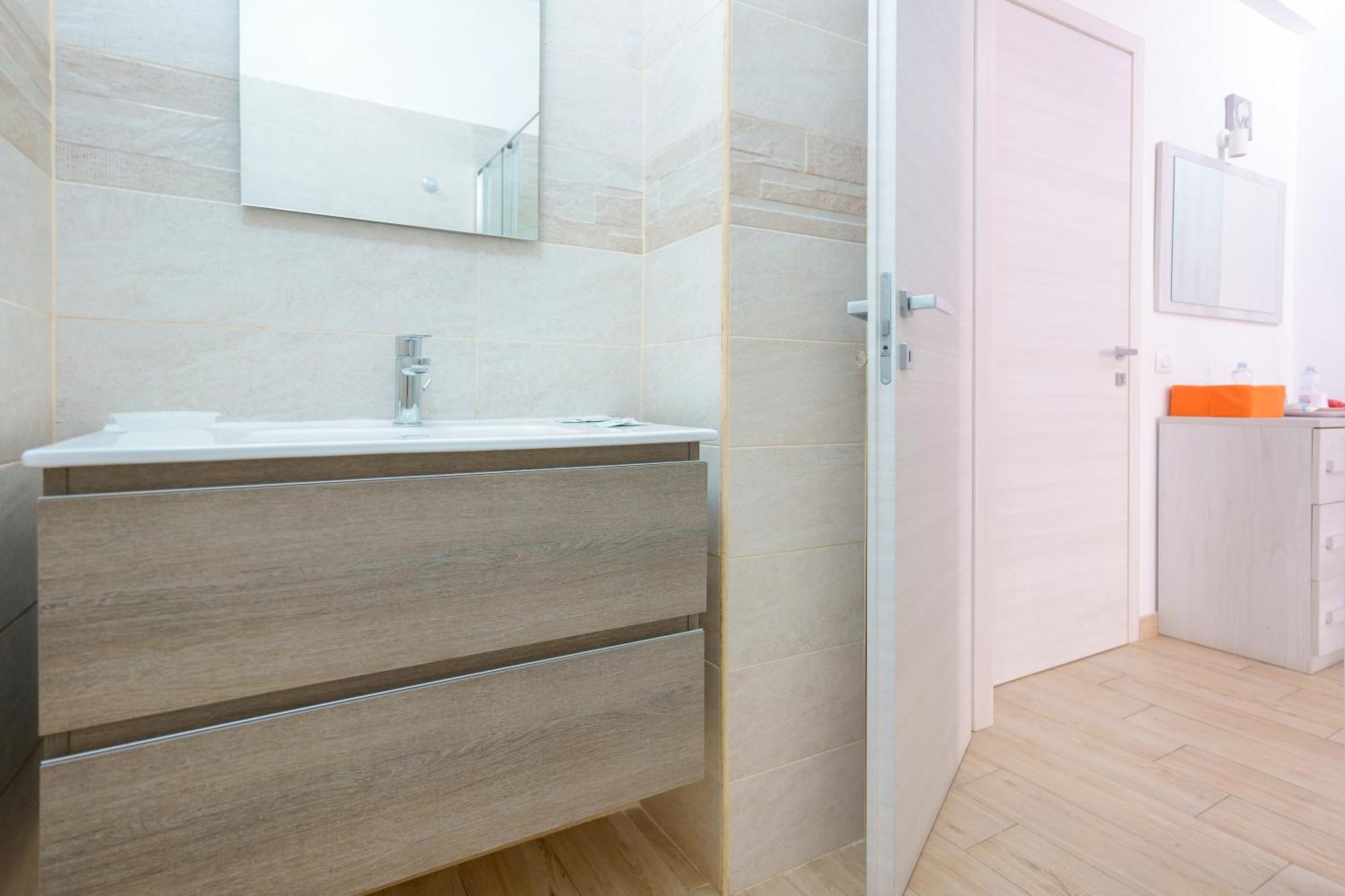 Eliterooms Cagliari Ngoại thất bức ảnh