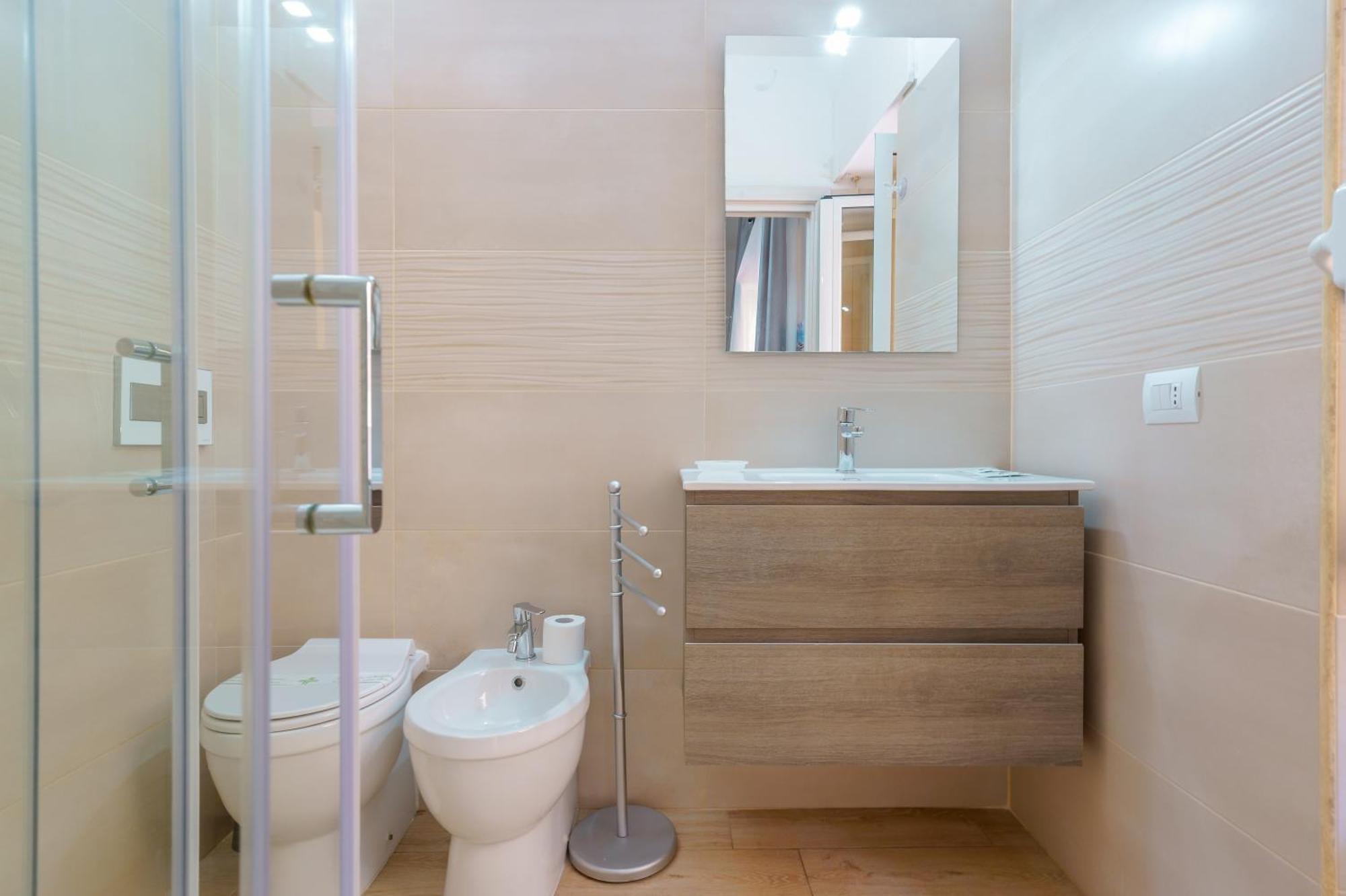 Eliterooms Cagliari Ngoại thất bức ảnh