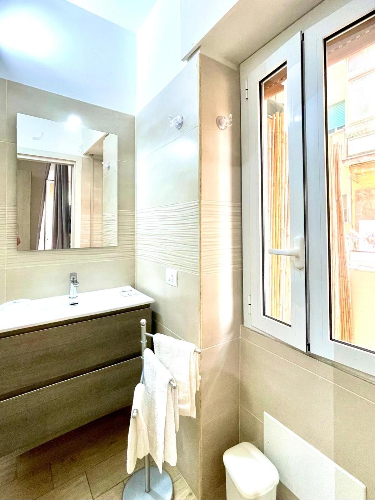Eliterooms Cagliari Ngoại thất bức ảnh